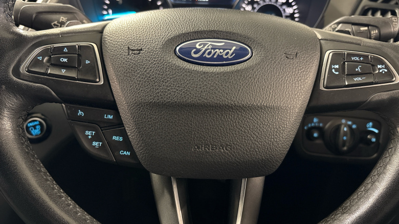 Ford Kuga 1.5 TDCi Zetec 5dr Auto 2WD Diesel Estate